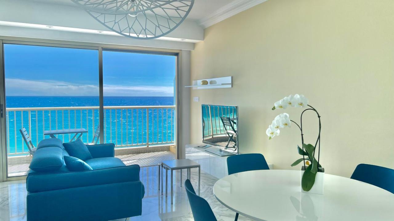 Seaviews By Jenni Menton, La Suite, Superbe Front De Mer, Top Emplacement Avec Terrasse Et Parking! Exterior foto