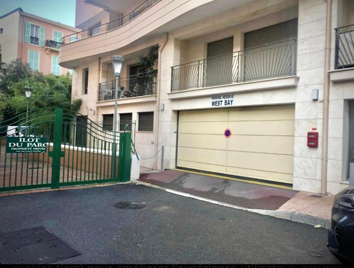 Seaviews By Jenni Menton, La Suite, Superbe Front De Mer, Top Emplacement Avec Terrasse Et Parking! Exterior foto